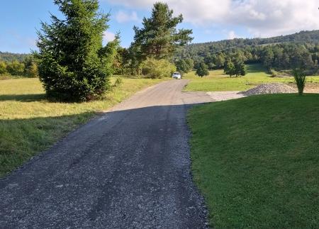 Polaganje frezanega asfalta v Dovcah 03 Foto Boštjan Otoničar